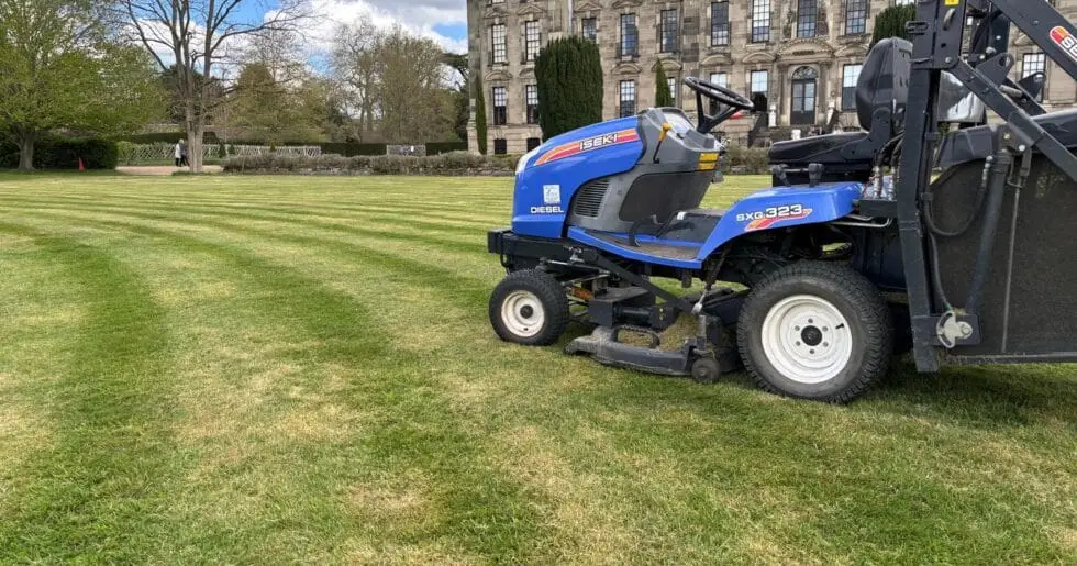 Stoneleigh cricket ground mown for opening home game